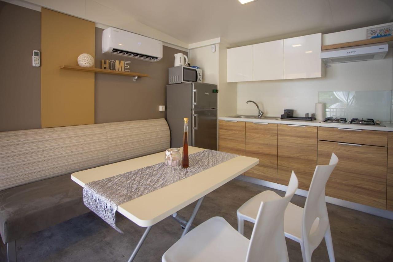 Oaza Mira Mobile Houses - Camp Basko Polje #Bestoffer Baska Voda Exterior photo